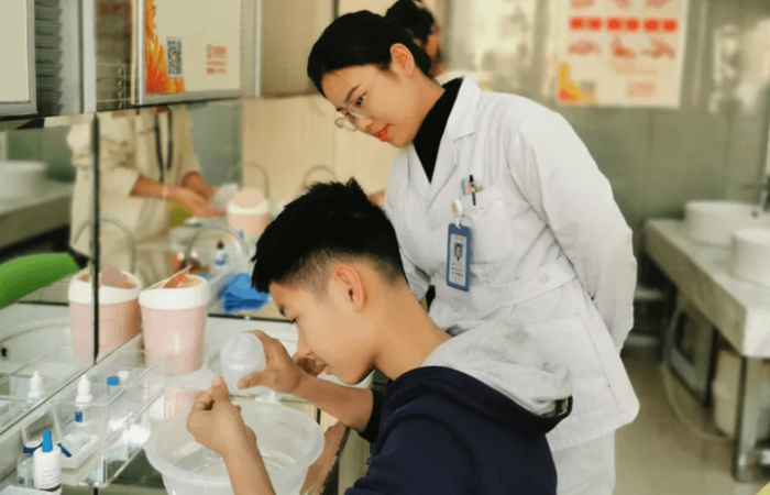 【圣爱眼科为家长答疑解惑】关于角膜塑形镜，您容易忽视但一定要注意的大事！